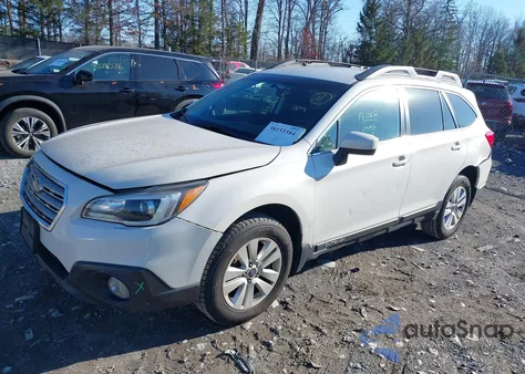 2016 Subaru Outback 2.5I Premium z USA, uszkodzony, nr VIN 4S4BSACC8G3221526